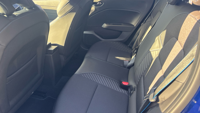 Renault Clio 1.0 TCe 90 Esprit Alpine 5dr Petrol Hatchback